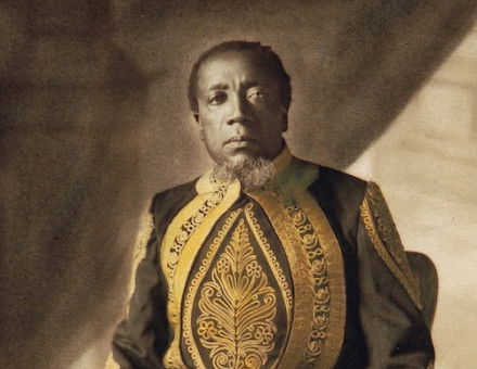 King Lewanika wearing the Victorian ambassador’s court uniform he wore to Edward VII’s coronation, 1902. Aberdeen City Council (Archives, Gallery & Museums Collection).
