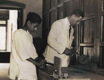 Maharajah Chithira Tirunal and G.T.B. Harvey having a carpentry lesson, c.1930. Archive of Modern Conflict.